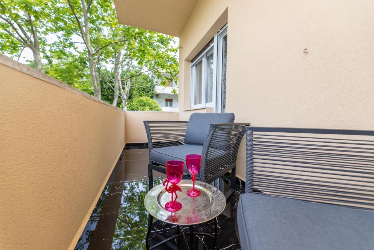 Mini Palais - Beachfront, 5 Min Center, Terrace Split Exterior foto